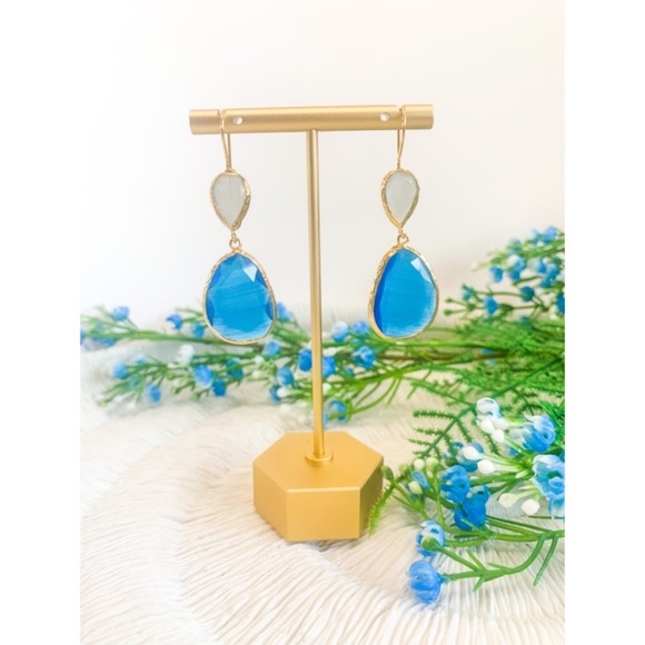 Glass Earrings - Picture 2 of 2